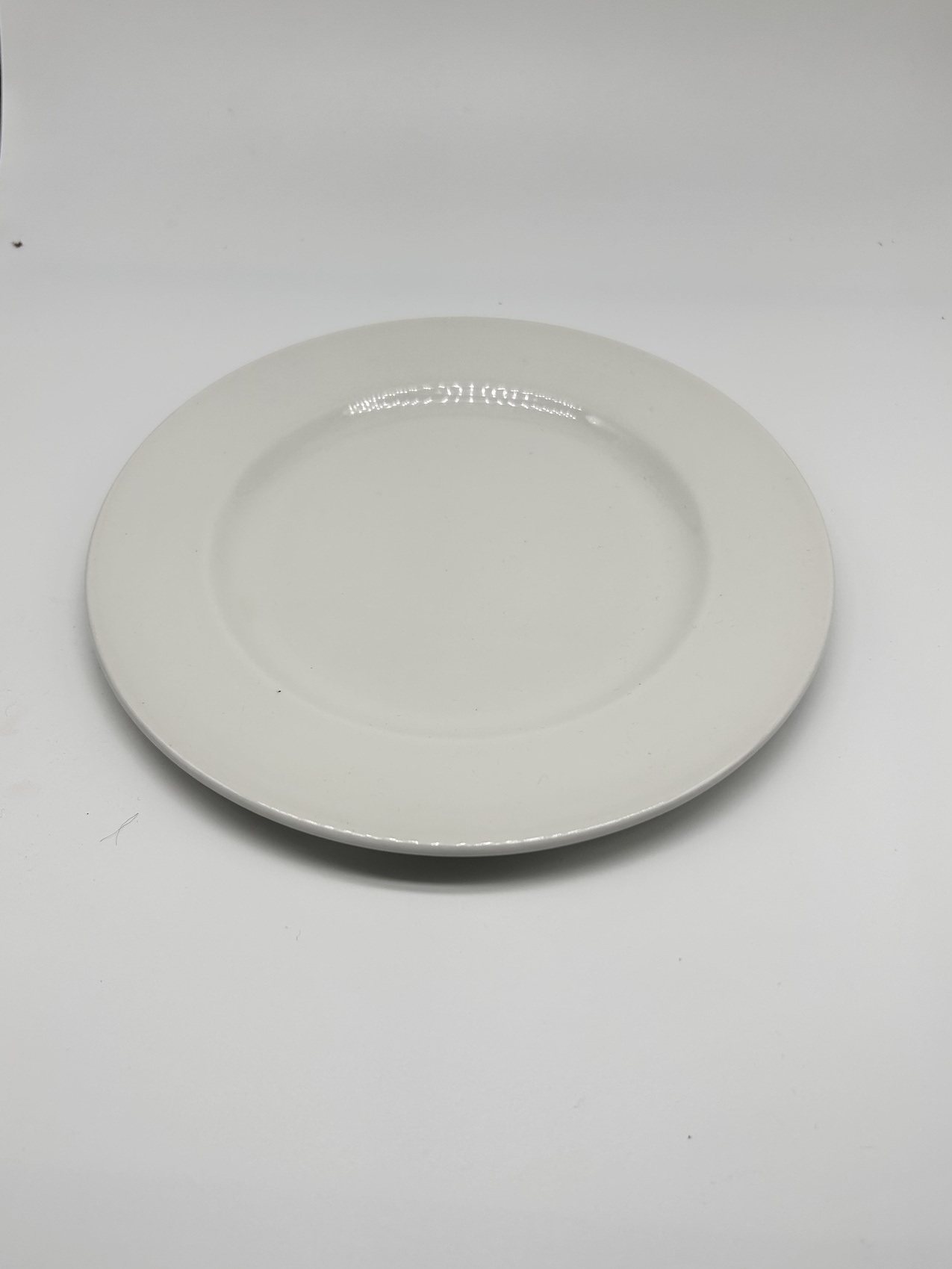 8.5" Round Dinner Plate